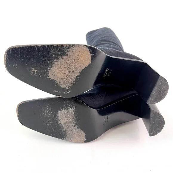 GUCCI || Vintage Y2K GG Monogram Canvas Square Toe Block Heel Knee High Boots - Picture 13 of 16